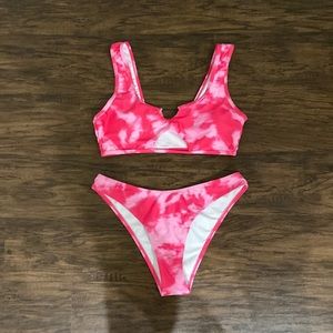 Doesn’t fit! Size medium